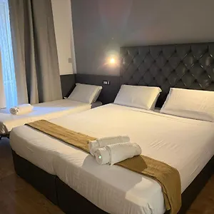 Conte 2*, Rome Italy